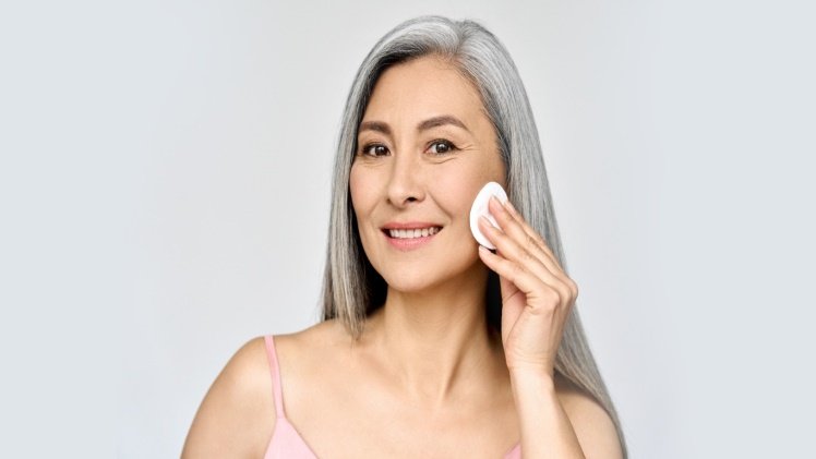 Unlocking the Secrets of Menopausal Skin: A Comprehensive Guide